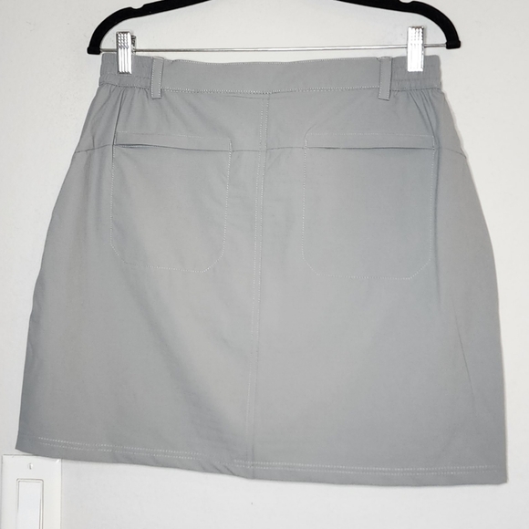 NWT Libin skort. Stretch waist. Pockets. Women's size Large. Upf 50+. Waterproof - Picture 4 of 16